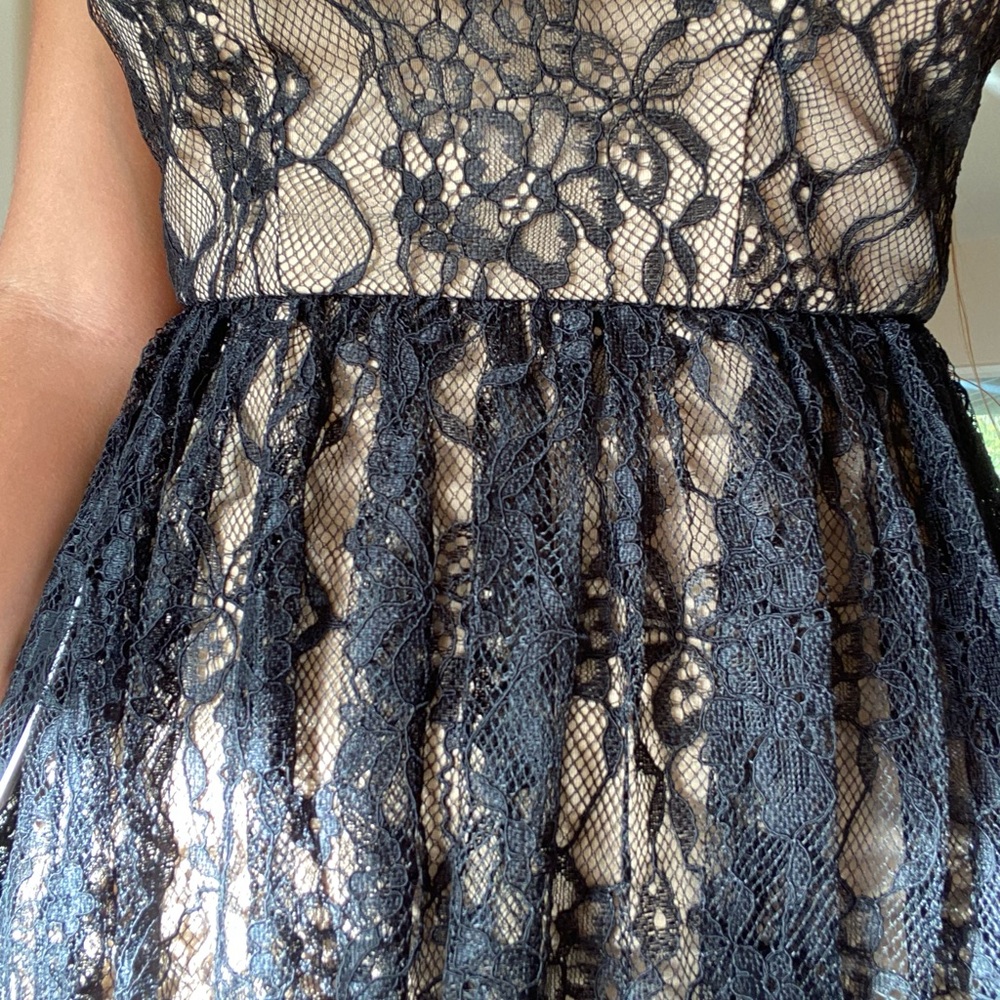 Prom dress - Picture 4 of 10